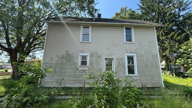 756 Brown Street Property Photo 2