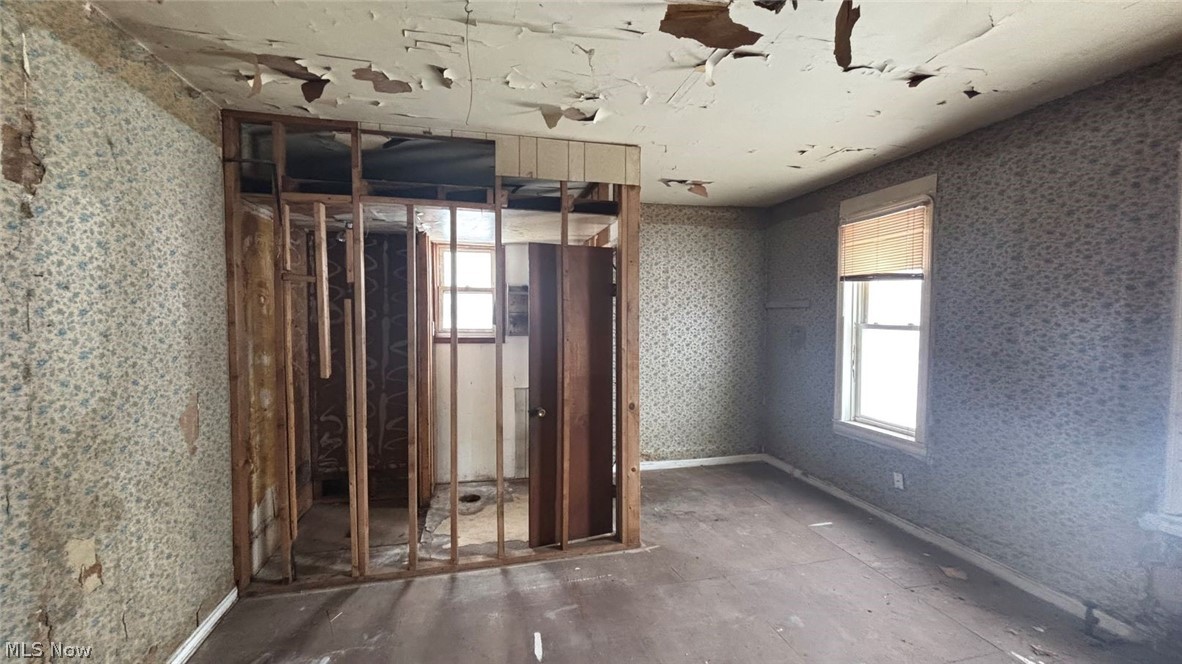 756 Brown Street Property Photo 4