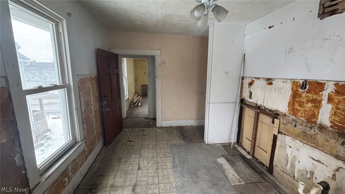 756 Brown Street Property Photo 23