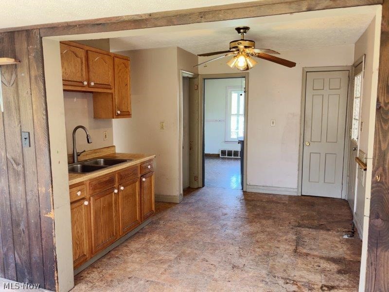 164 Forest Drive Property Photo 3