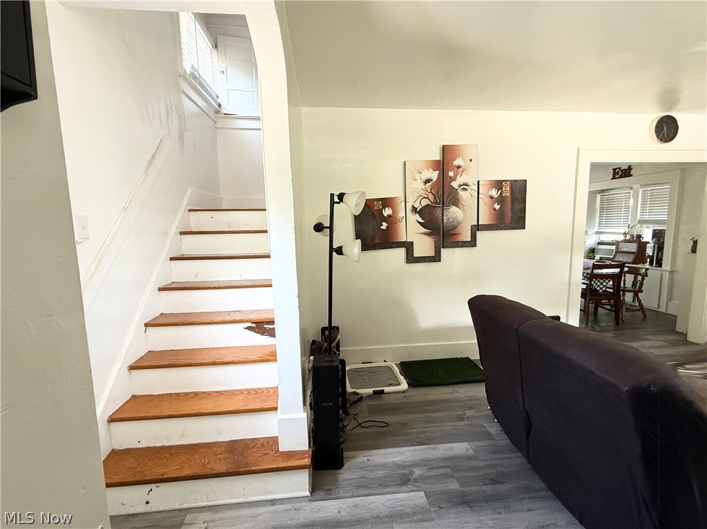 869 Berwin Street Property Photo 12