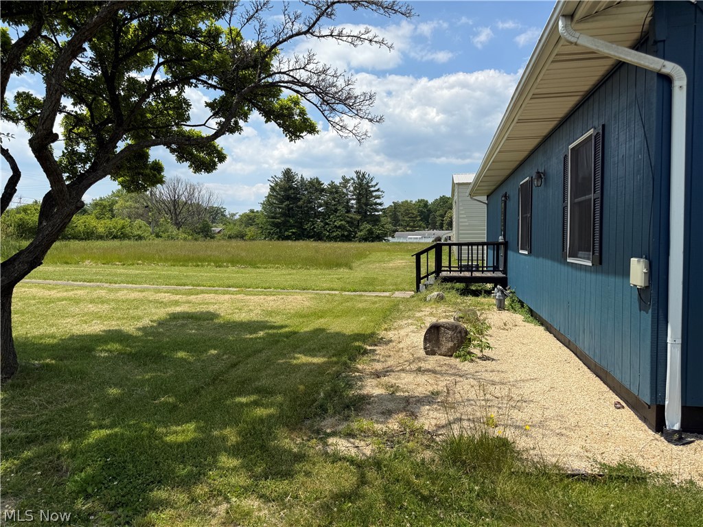 5400 Old Orchard Drive Property Photo 2