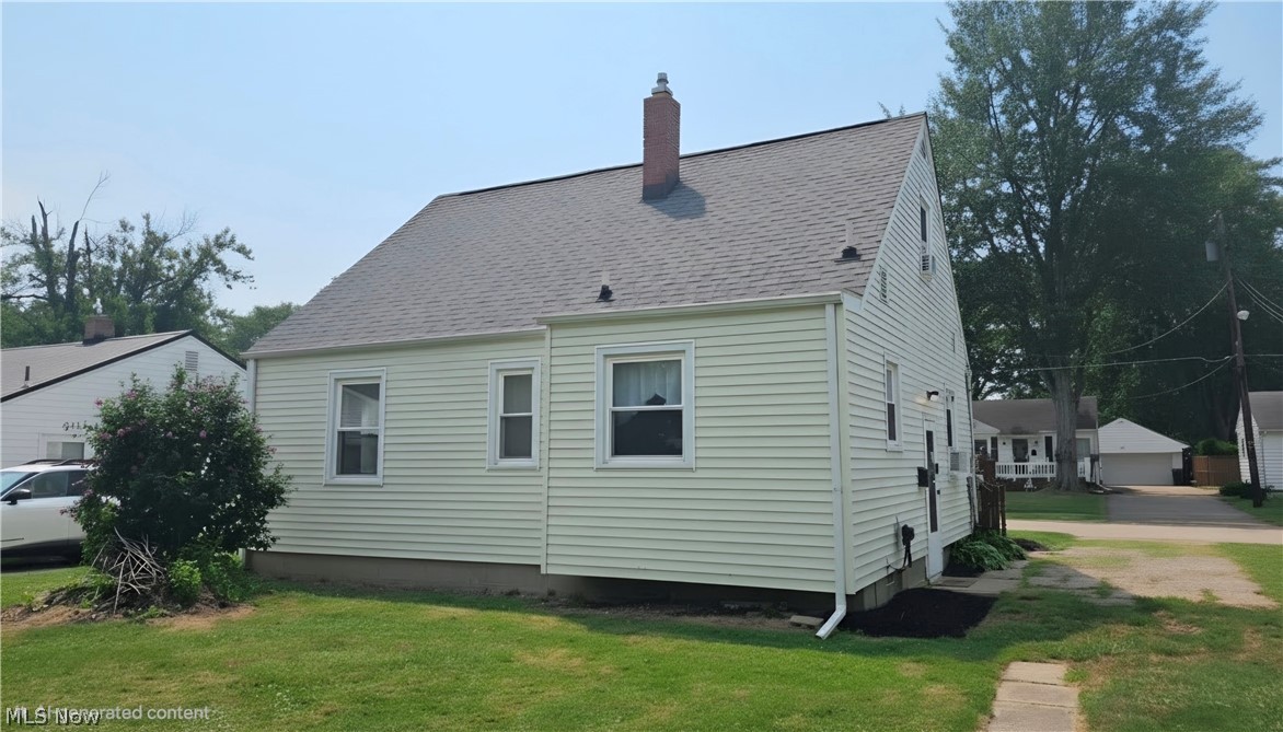 1328 Myrtle Avenue Property Photo 3