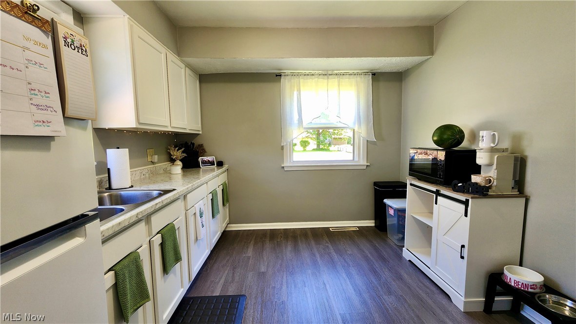 1328 Myrtle Avenue Property Photo 8