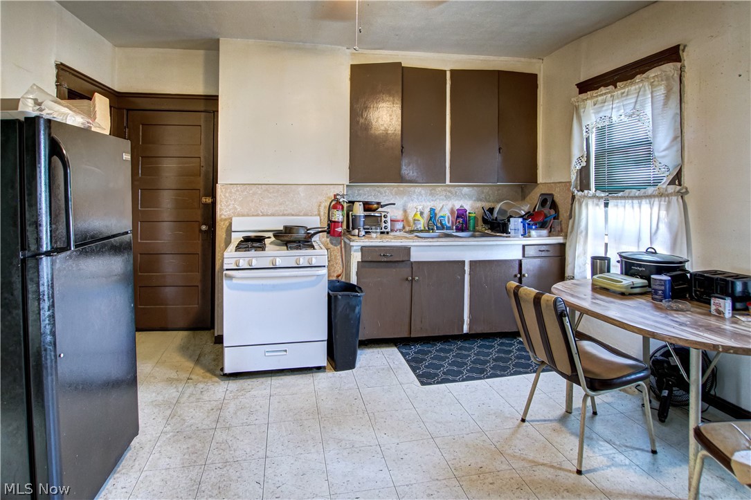 6602 Harvard Avenue Property Photo 17