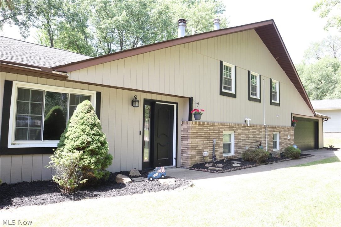 812 Blackfeet Trail Property Photo 5