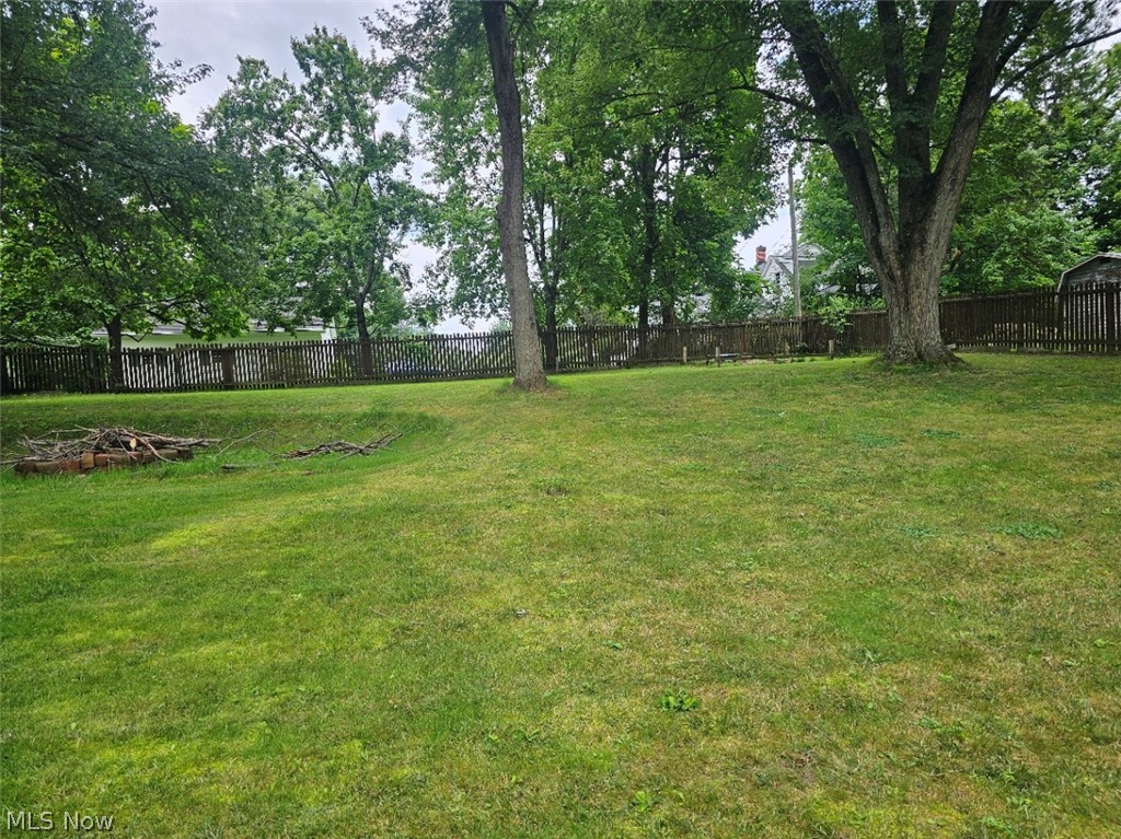812 Blackfeet Trail Property Photo 32