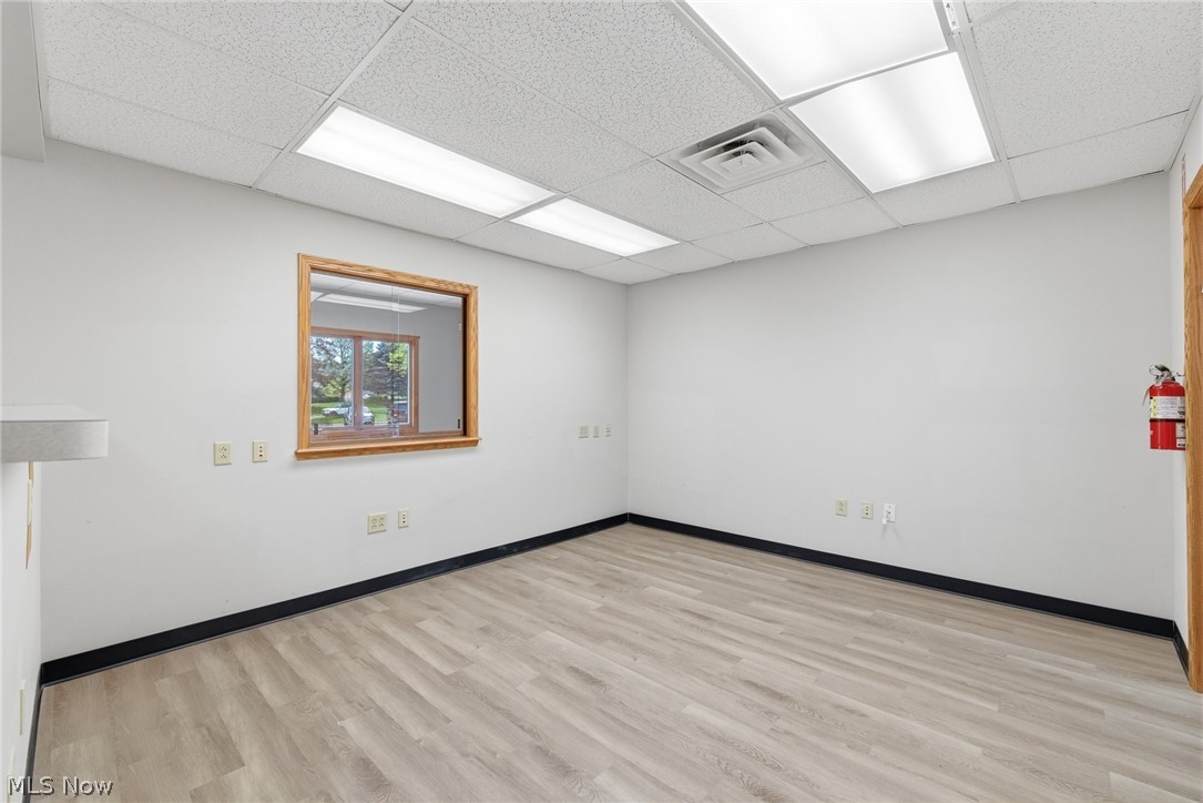 1221 S Trimble Road Property Photo 4