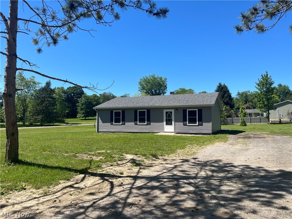 2655 Pine Ridge Road Property Photo 1