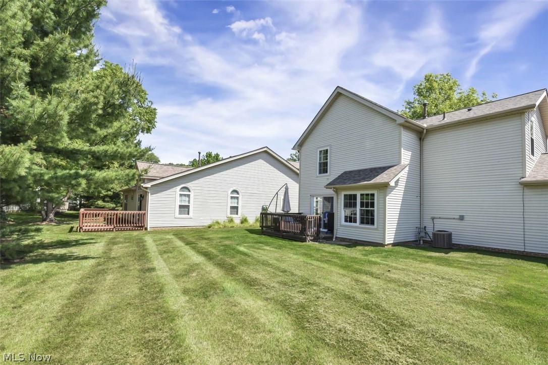 6804 Meadow Lane Property Photo 5