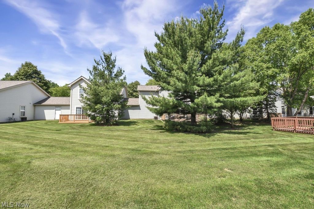 6804 Meadow Lane Property Photo 6