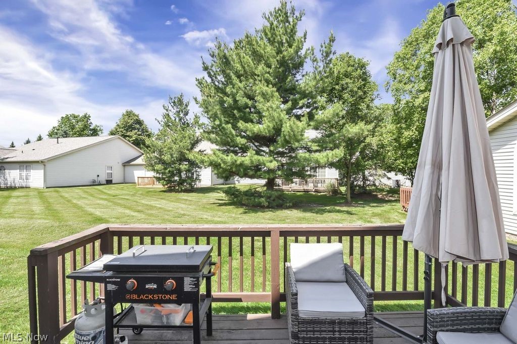 6804 Meadow Lane Property Photo 8