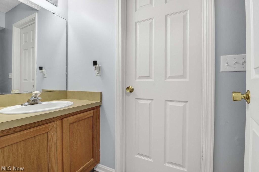 6804 Meadow Lane Property Photo 10