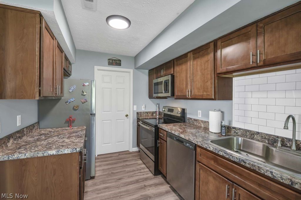 6804 Meadow Lane Property Photo 19