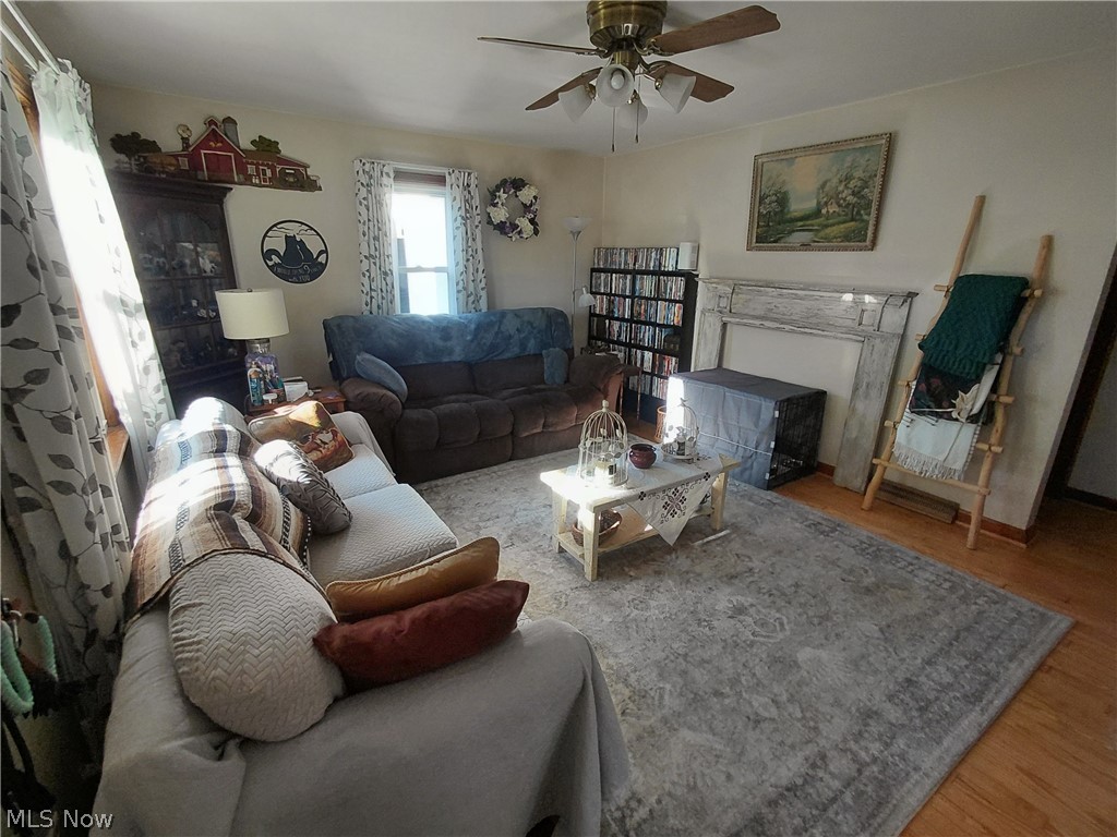 242 Cedar Road Property Photo 3
