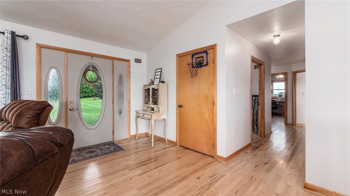 10550 Amish Ridge Road Property Photo 6