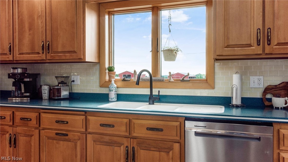 10550 Amish Ridge Road Property Photo 21