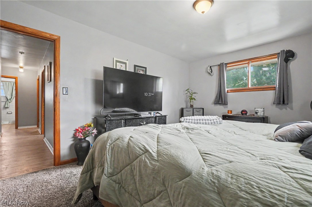 577 Geneva Avenue Property Photo 18