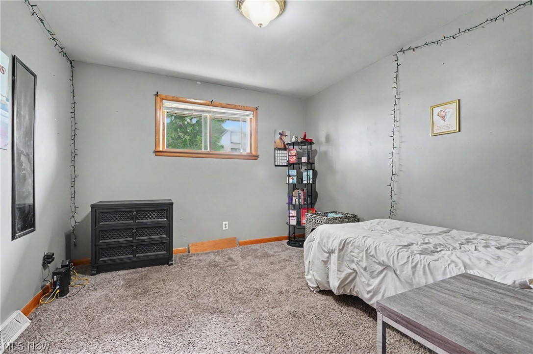 577 Geneva Avenue Property Photo 22