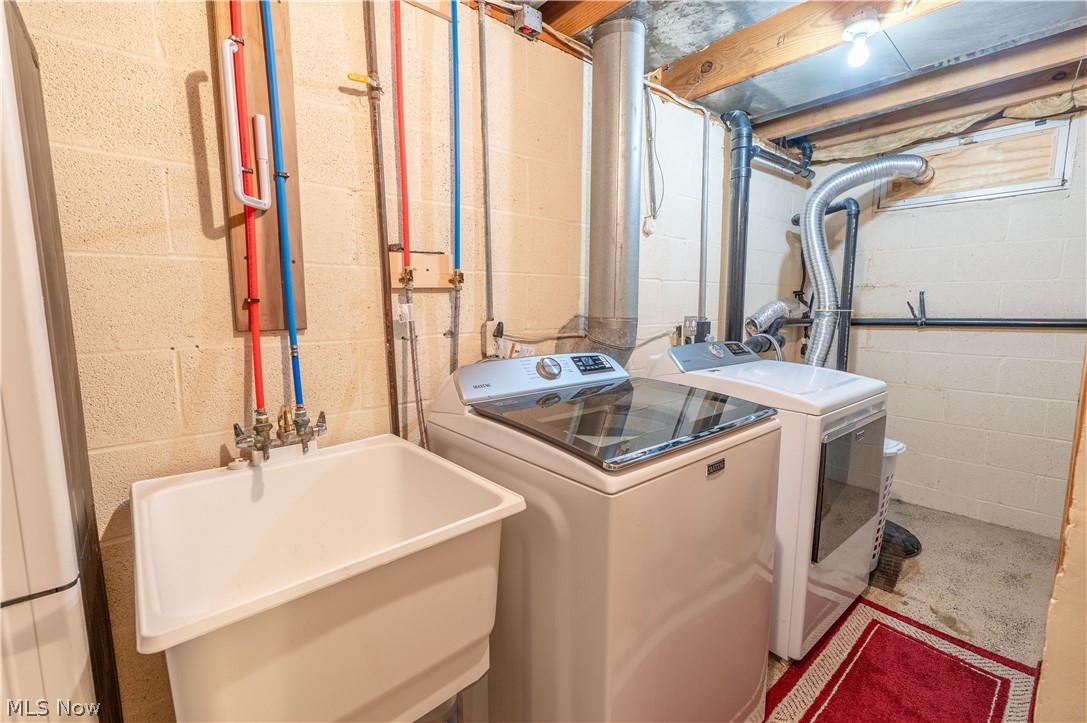 3411 Dunmore Avenue Nw Property Photo 16