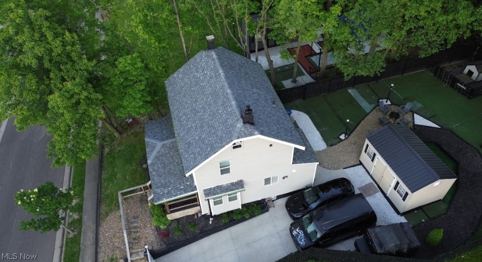 718 Easter Avenue Property Photo 3