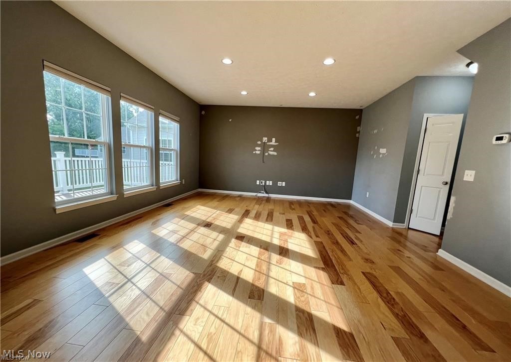 10454 Dogwood Drive Property Photo 4