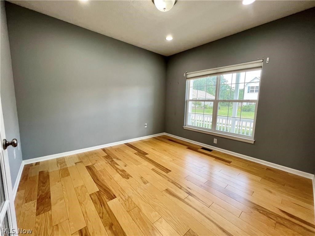 10454 Dogwood Drive Property Photo 6