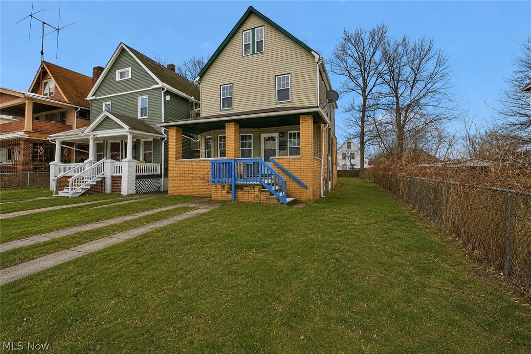 12824 Woodside Avenue Property Photo 1