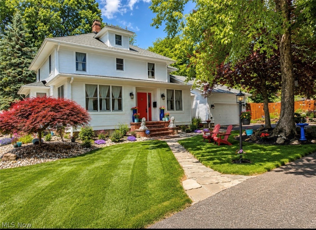 12 Riverside Drive Property Photo 2
