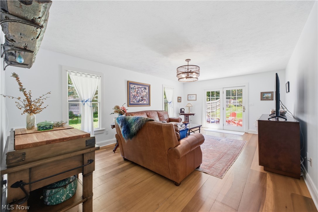 12 Riverside Drive Property Photo 7