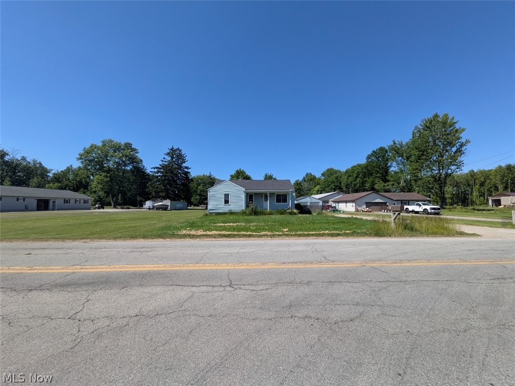 41386 Schadden Road Property Photo 2