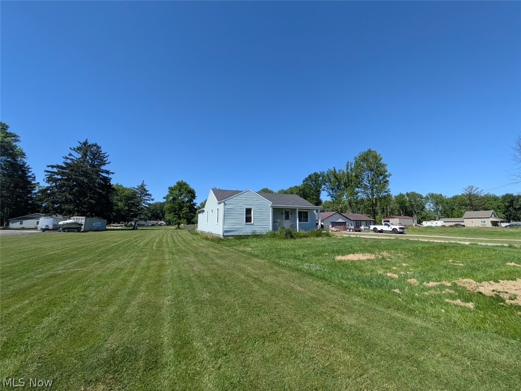 41386 Schadden Road Property Photo 3