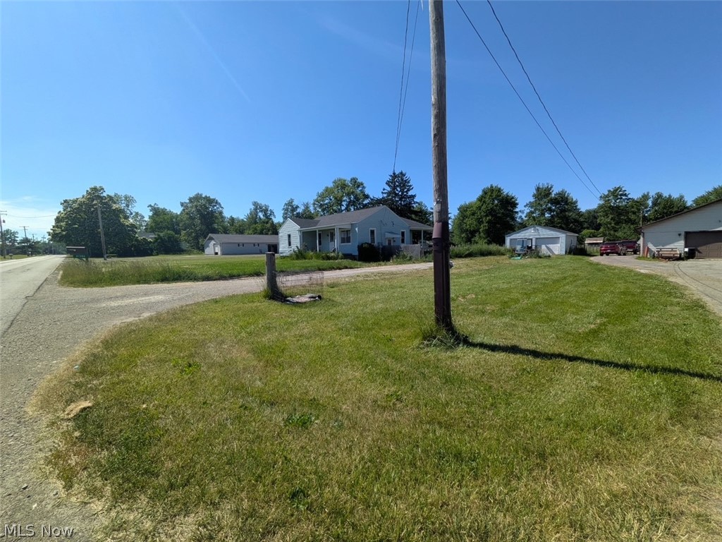 41386 Schadden Road Property Photo 7
