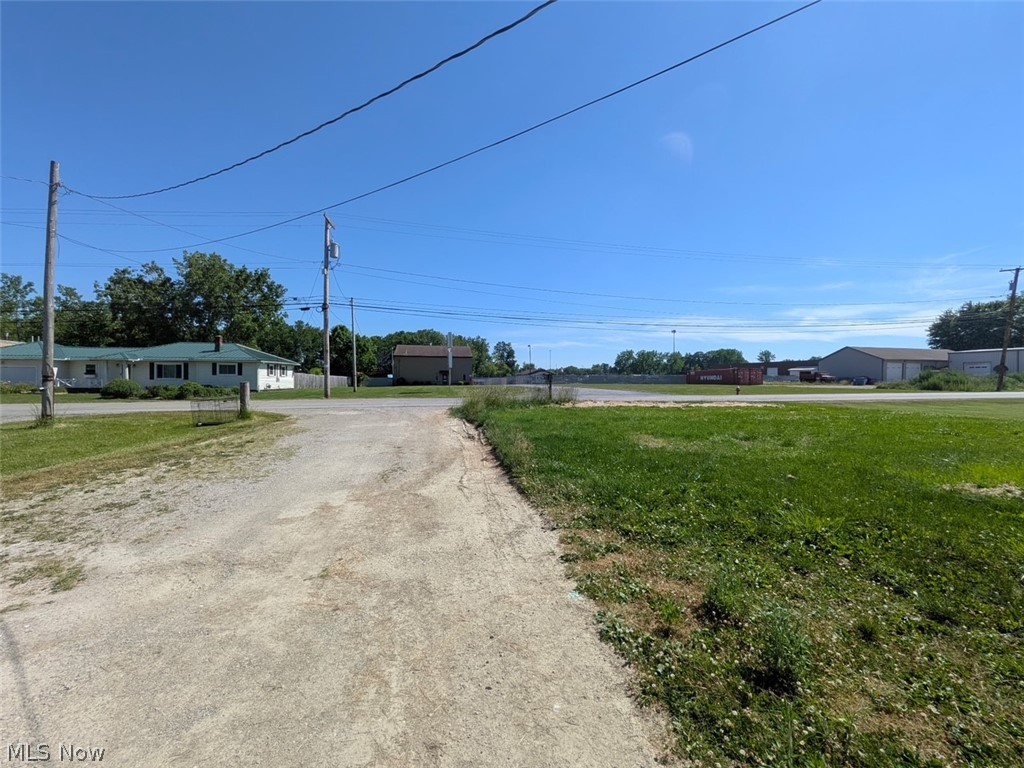 41386 Schadden Road Property Photo 9