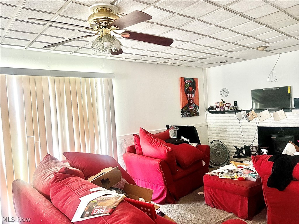 28956 Weber Avenue Property Photo 4