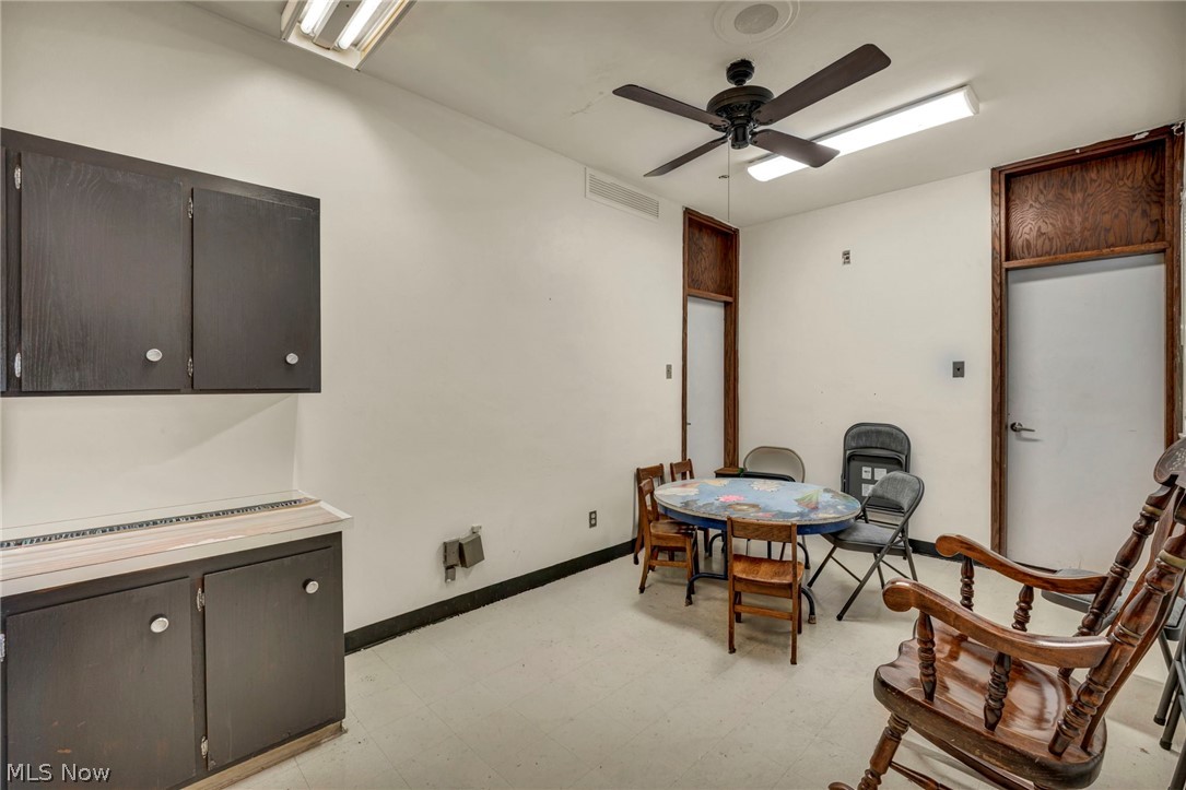 15715 Libby Road Property Photo 17