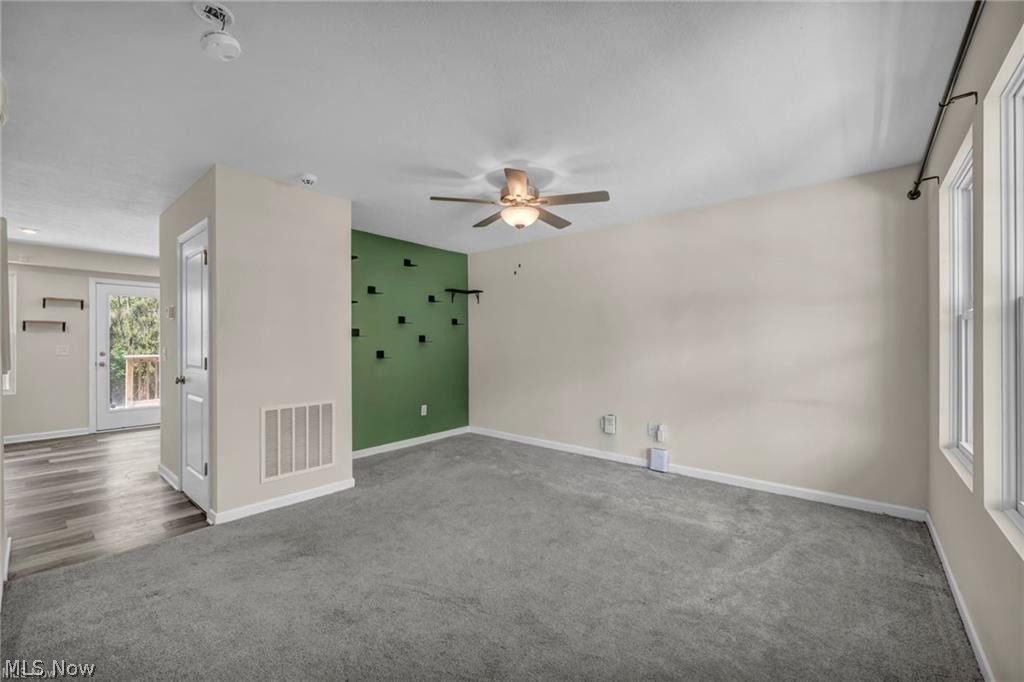 189 Alexander Drive Property Photo 3