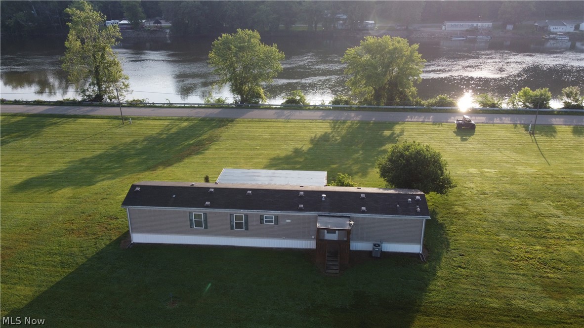 10635/10665 Old River Road Property Photo 38