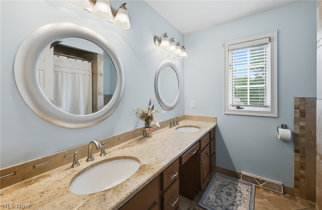 3782 Sperone Drive Property Photo 33