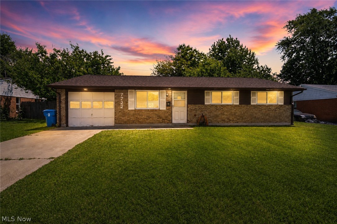 7722 Shalamar Drive Property Photo 2