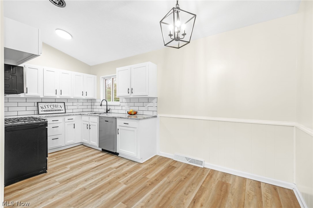 1332 Carnegie Avenue Property Photo 6