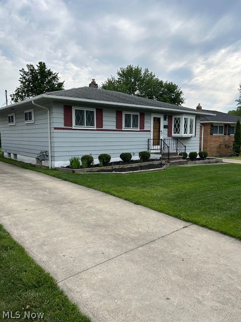 19411 Parkmount Avenue Property Photo 2