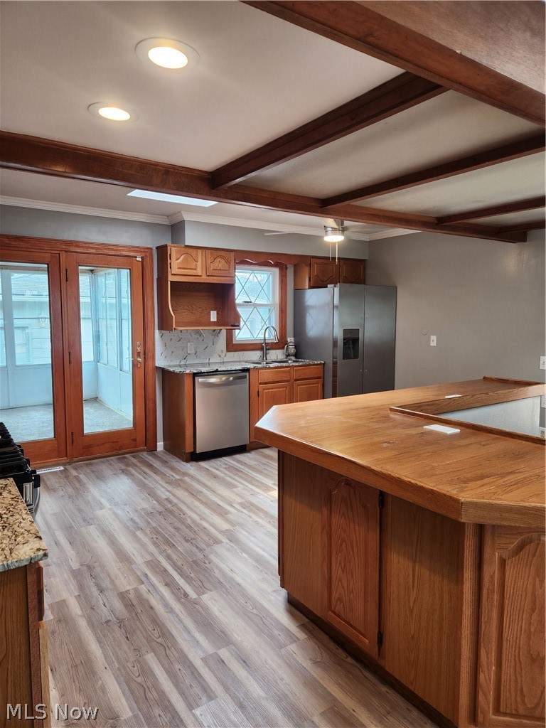 19411 Parkmount Avenue Property Photo 8