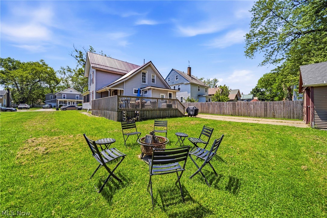 1633 W 5th Street Property Photo 12