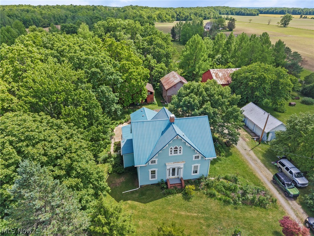 38599 Norwalk Road Property Photo 4