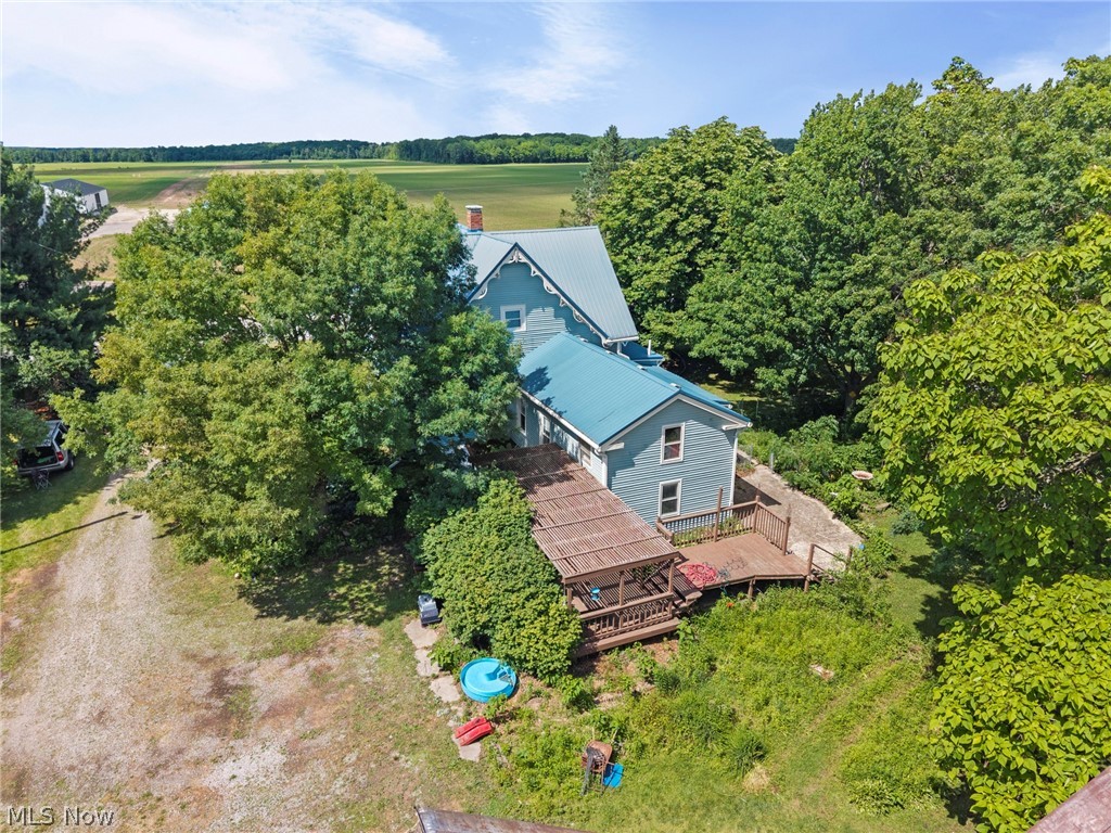 38599 Norwalk Road Property Photo 8