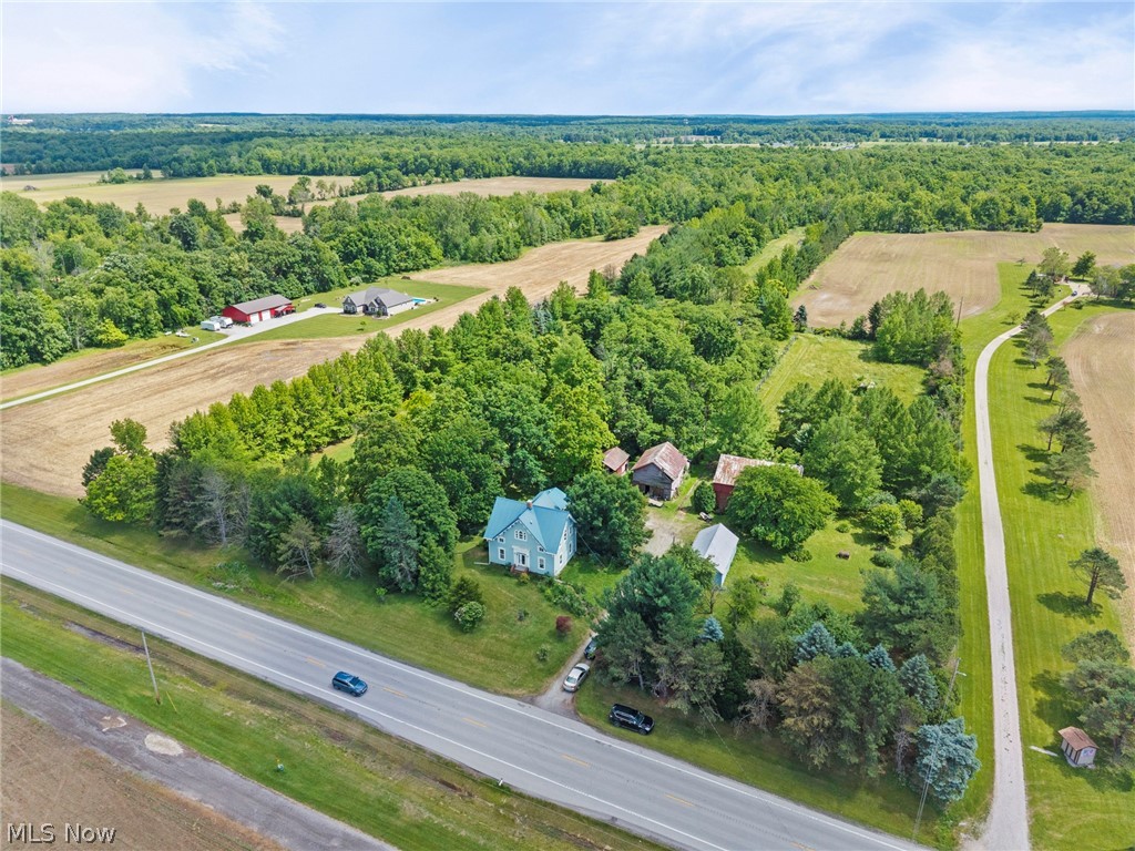 38599 Norwalk Road Property Photo 10
