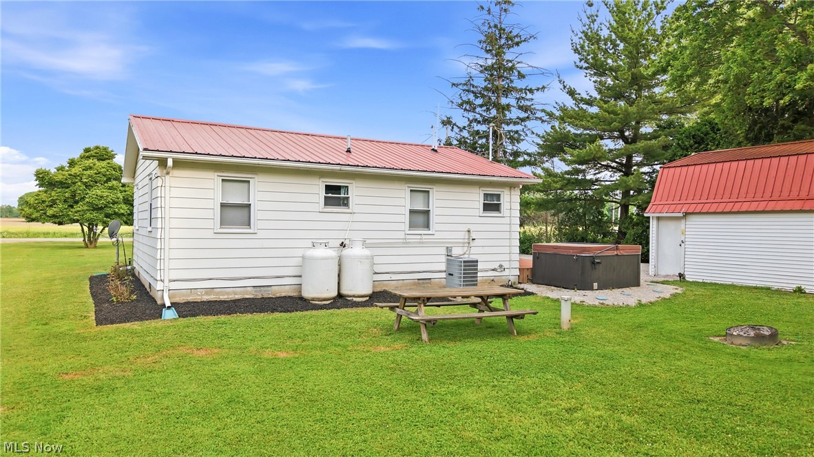 4570 Pymatuning Lake Rd Property Photo 8