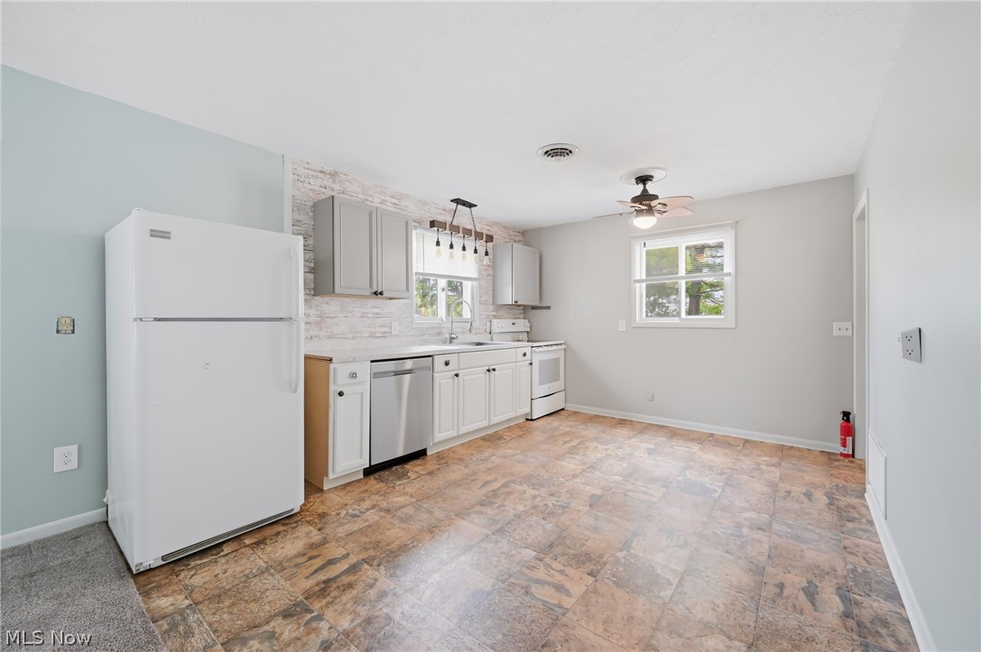 4570 Pymatuning Lake Rd Property Photo 17