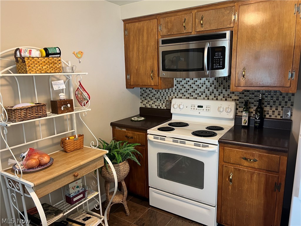 205 High Street Property Photo 6